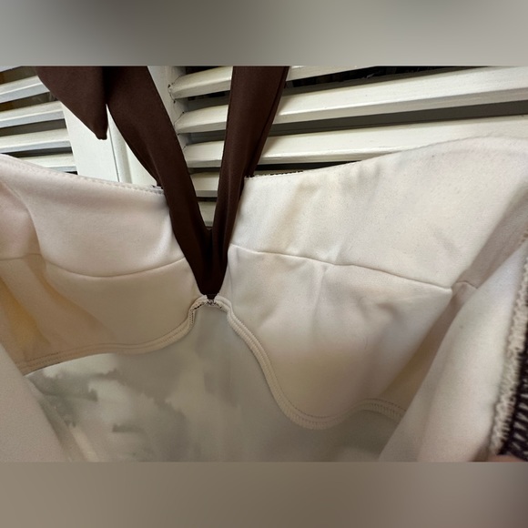 Jessica Tie Up Halter Floral Dress Size 6 - Picture 4 of 13